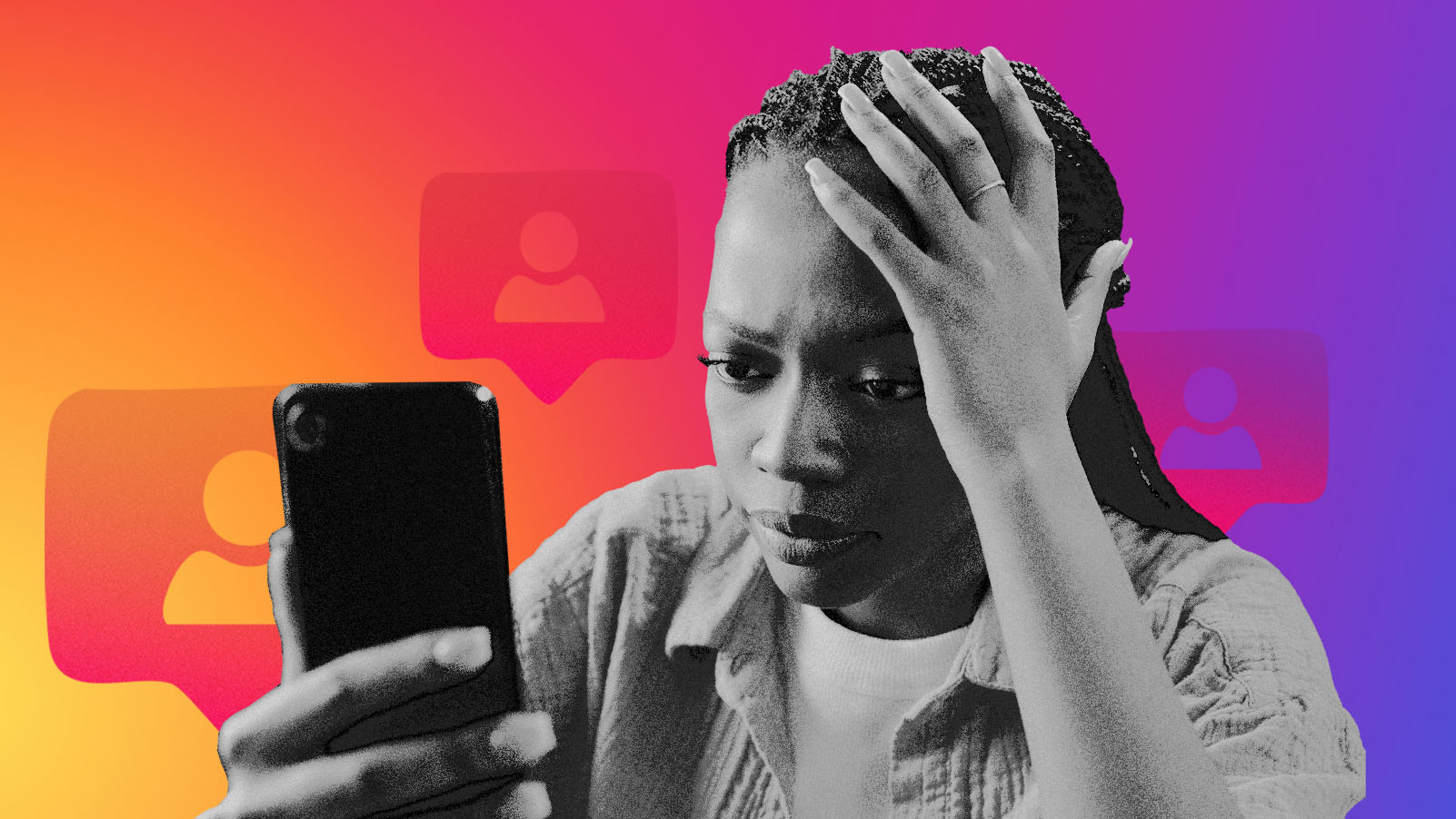 Mulher olha celular com a mão na cabeça em sinal de preocupação