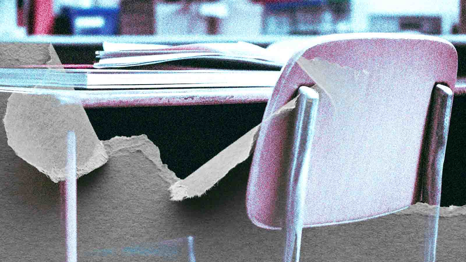 cadeiras vazias representam os perrengues das PMEs; os gargalos dos pequenos negócios