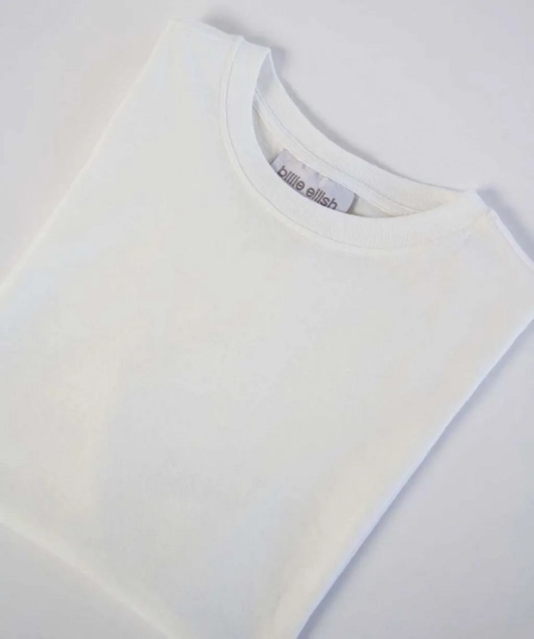 camiseta da coleção Billie Eilish em parceria com a Target