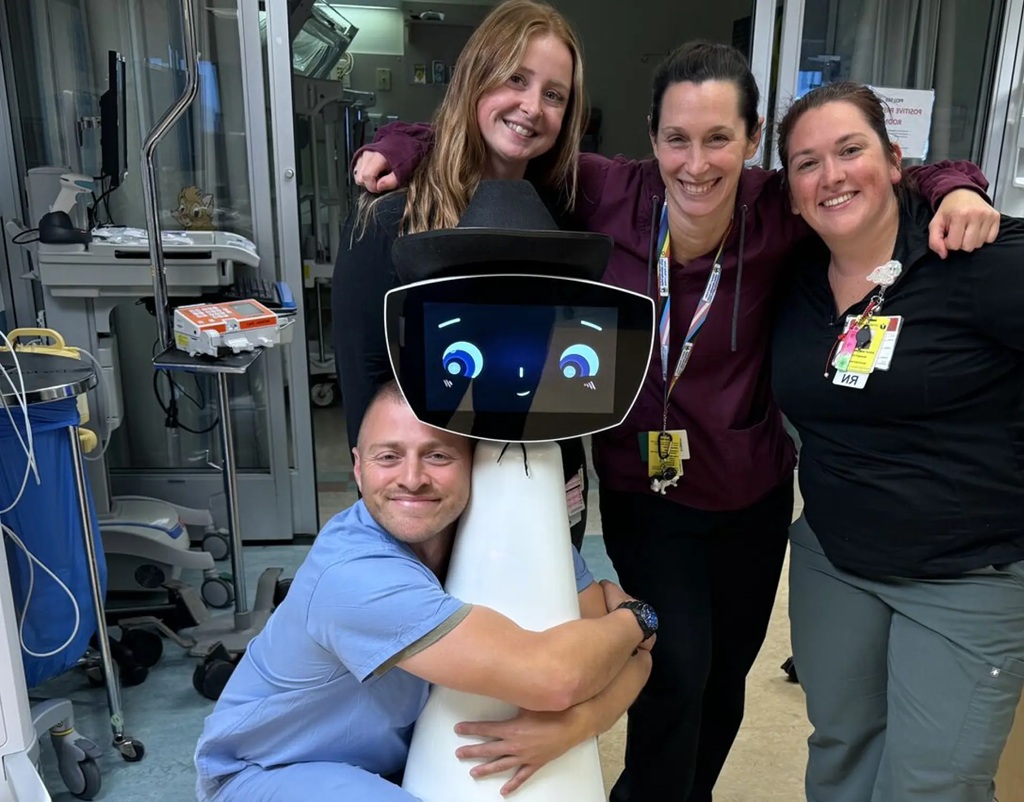 Robin, robô terapêutico que interage com pacientes em hospitais