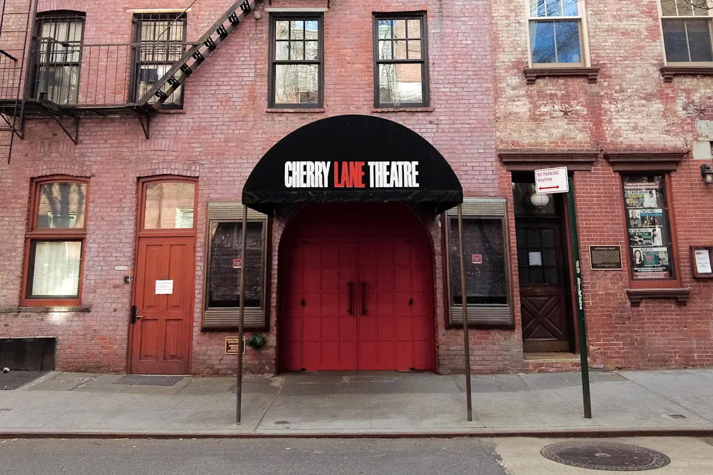 entrada do  teatro Cherry Lane, em Nova York