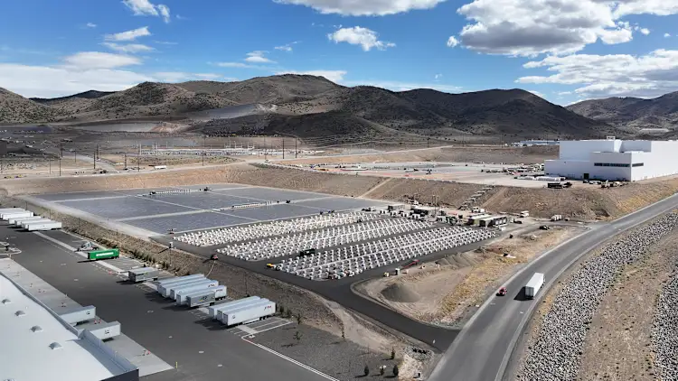 planta de baterias recicladas da Redwood Materials