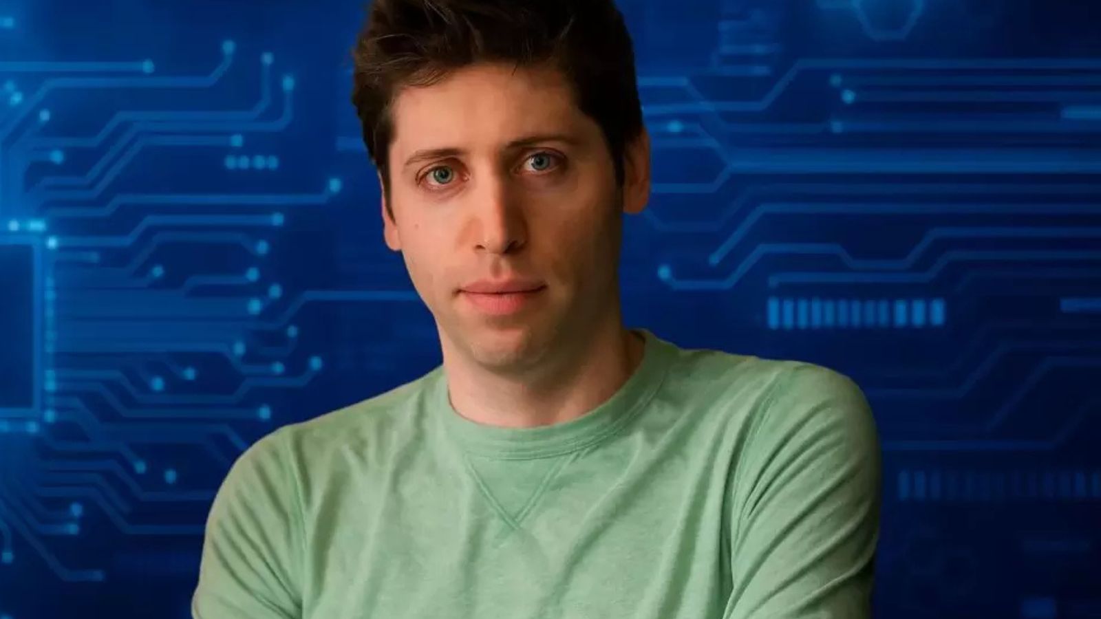 Sam Altman em fundo azul
