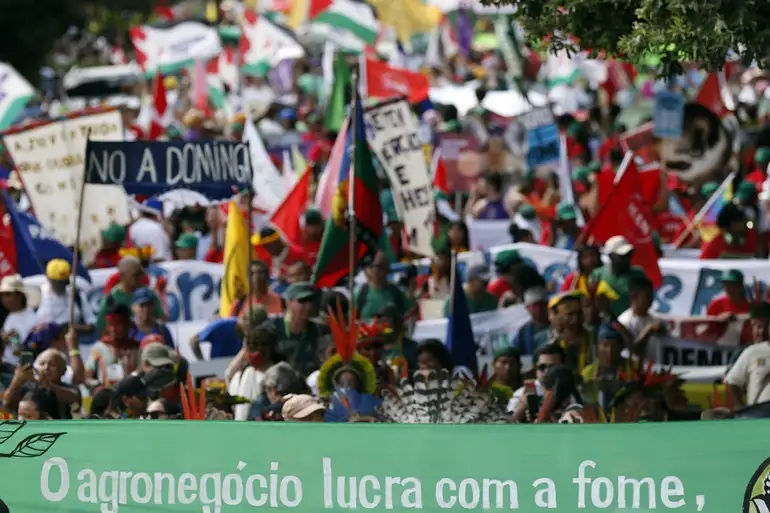 Marcha Global pelo Clima na COP30 em Belém