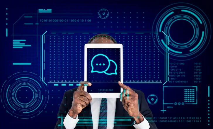 executivo segura um tablet em frente ao rosto