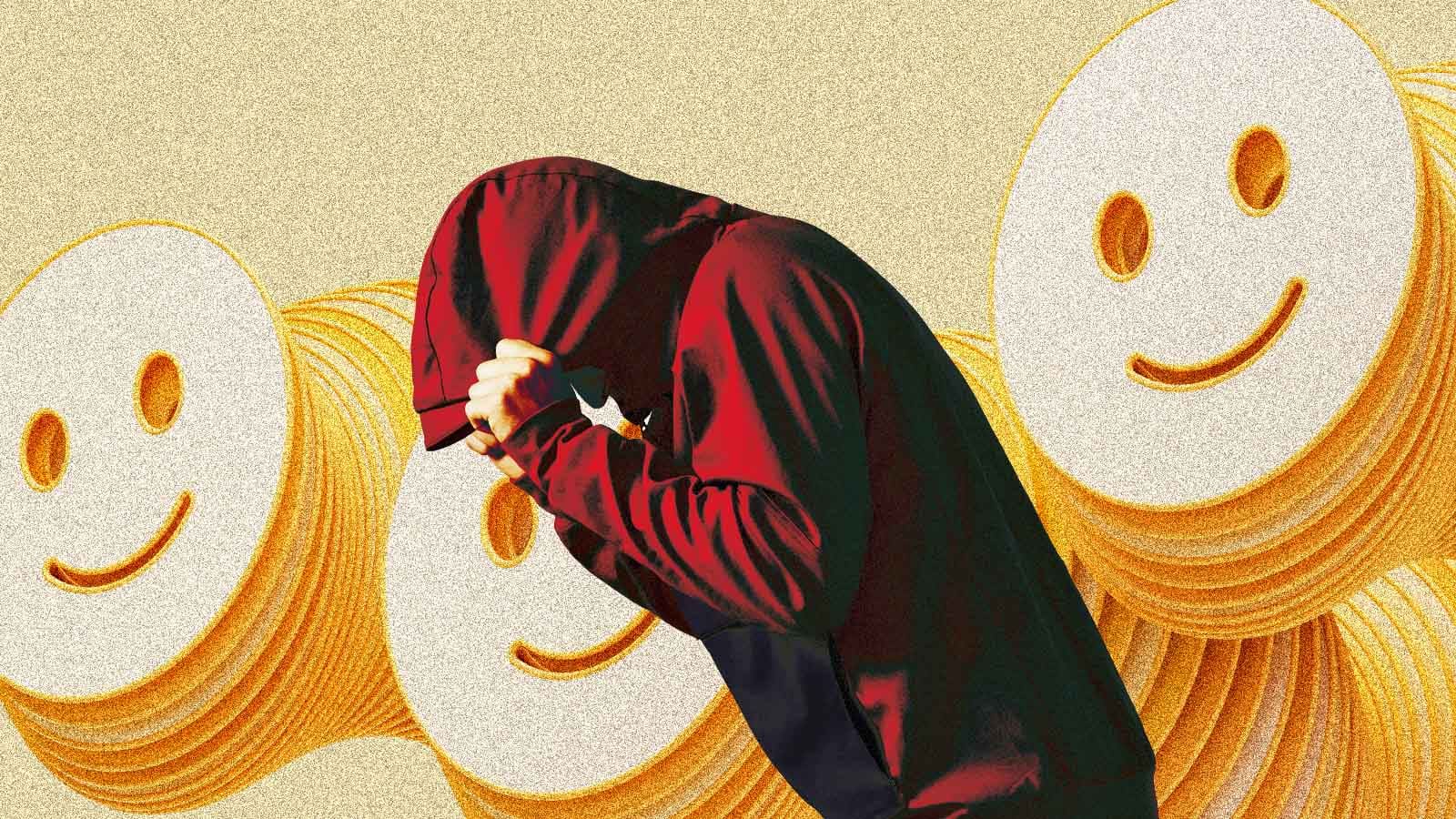 rapaz esconde o rosto em capuz de moleton