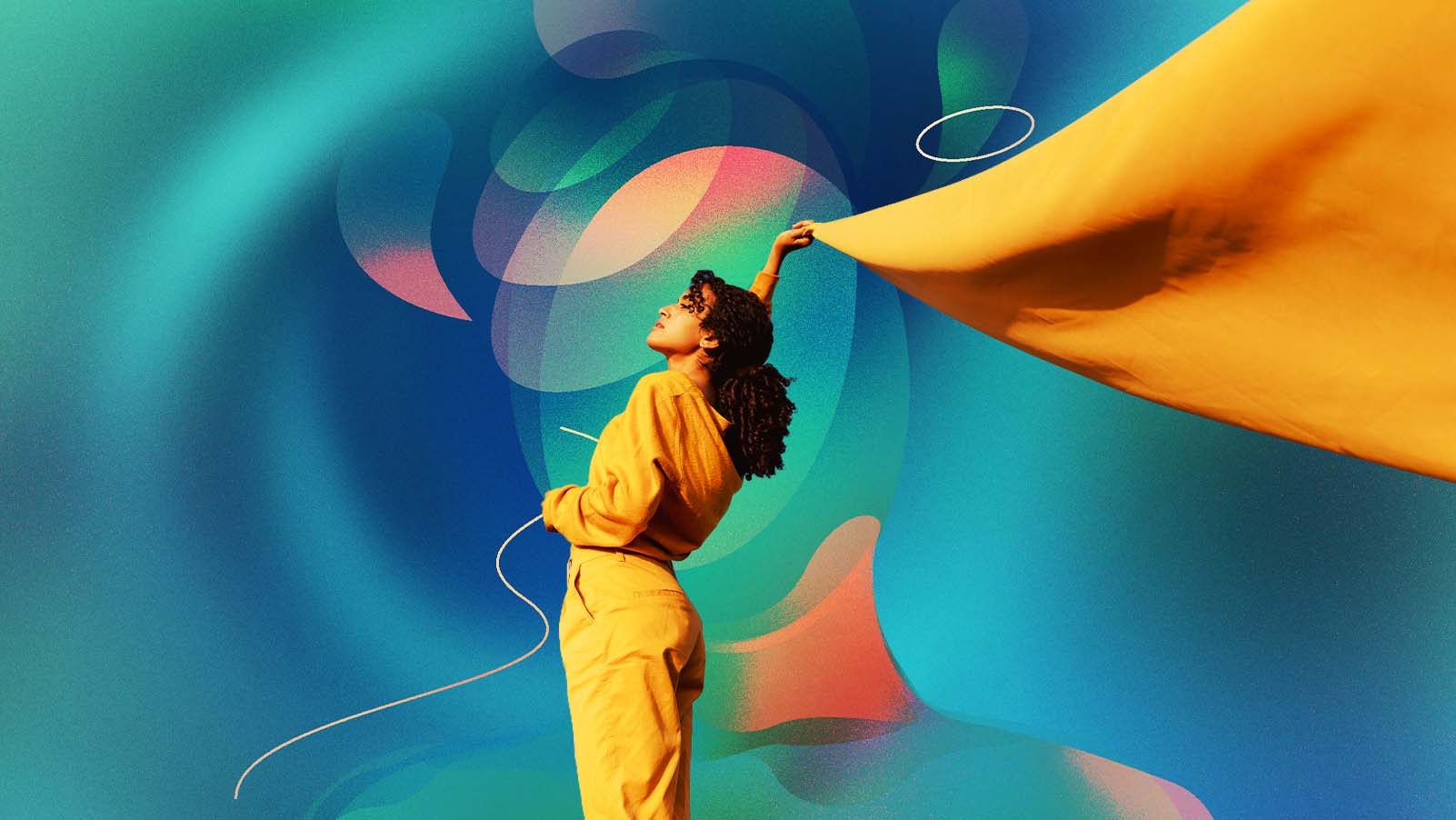 mulher segura lenço tremulando ao vento