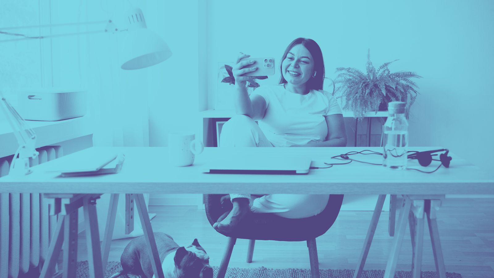 mulher trabalhando Home Office