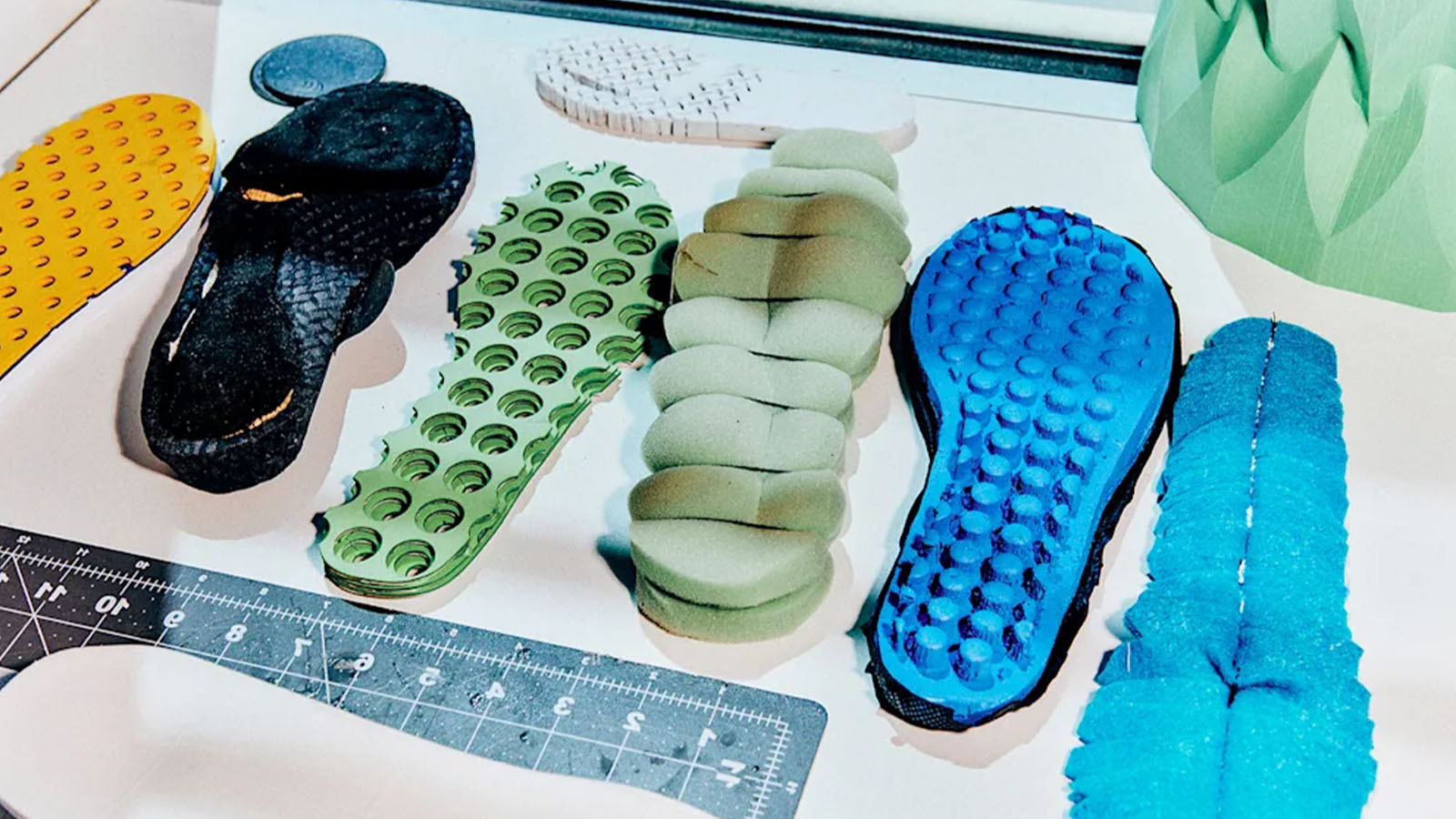 tênis para corrida sem cadarço, da marca Kizik