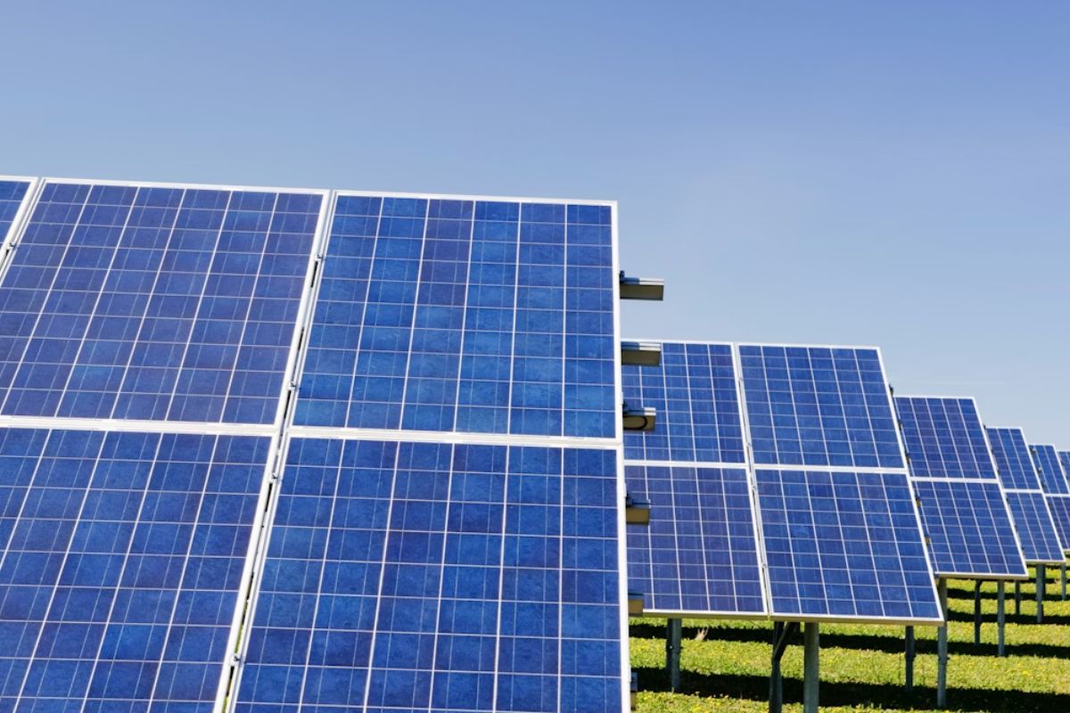 Painéis de energia solar.