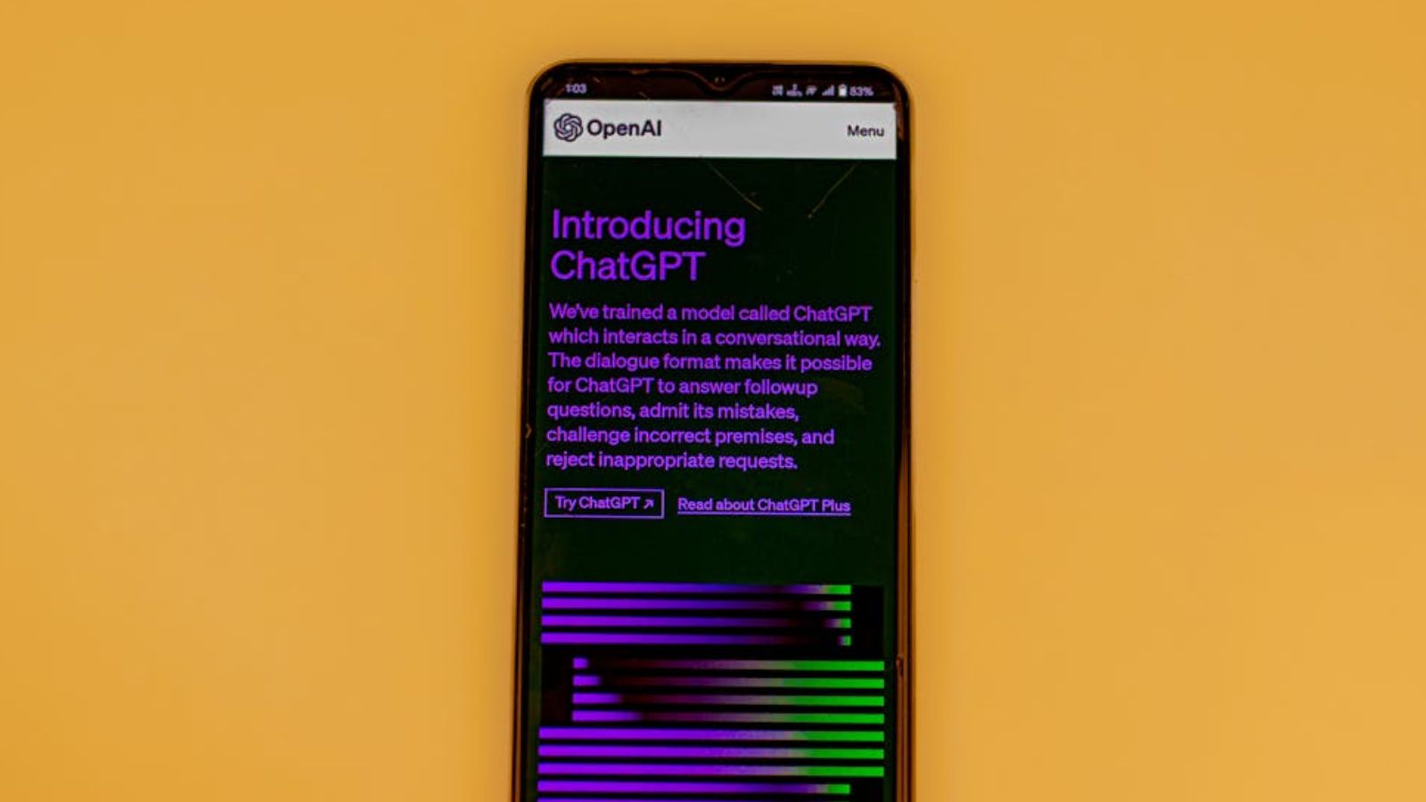 Smartphone com o app do ChatGPT