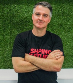 Eduardo Tega, fundador da Sportheca