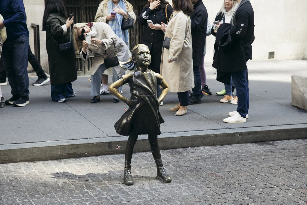 "Fearless girl", a estátua de Manhattan, vira marca própria