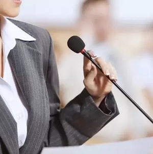 saber falar em p&uacute;blico &eacute; ainda mais importante na era da IA