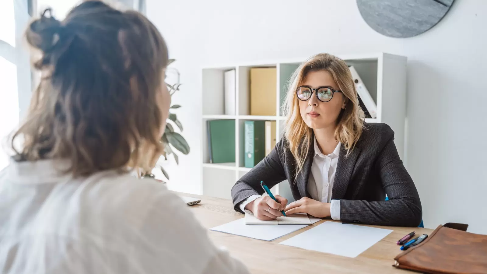 Especialista dá dicas para entrevistas de emprego