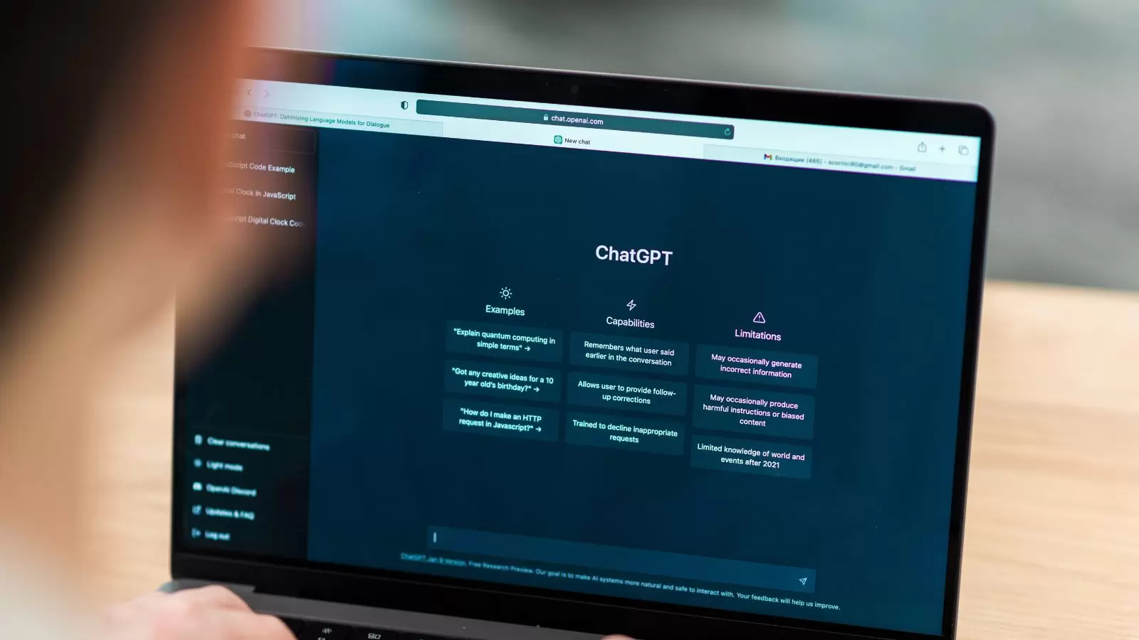 Pessoa usando o ChatGPT