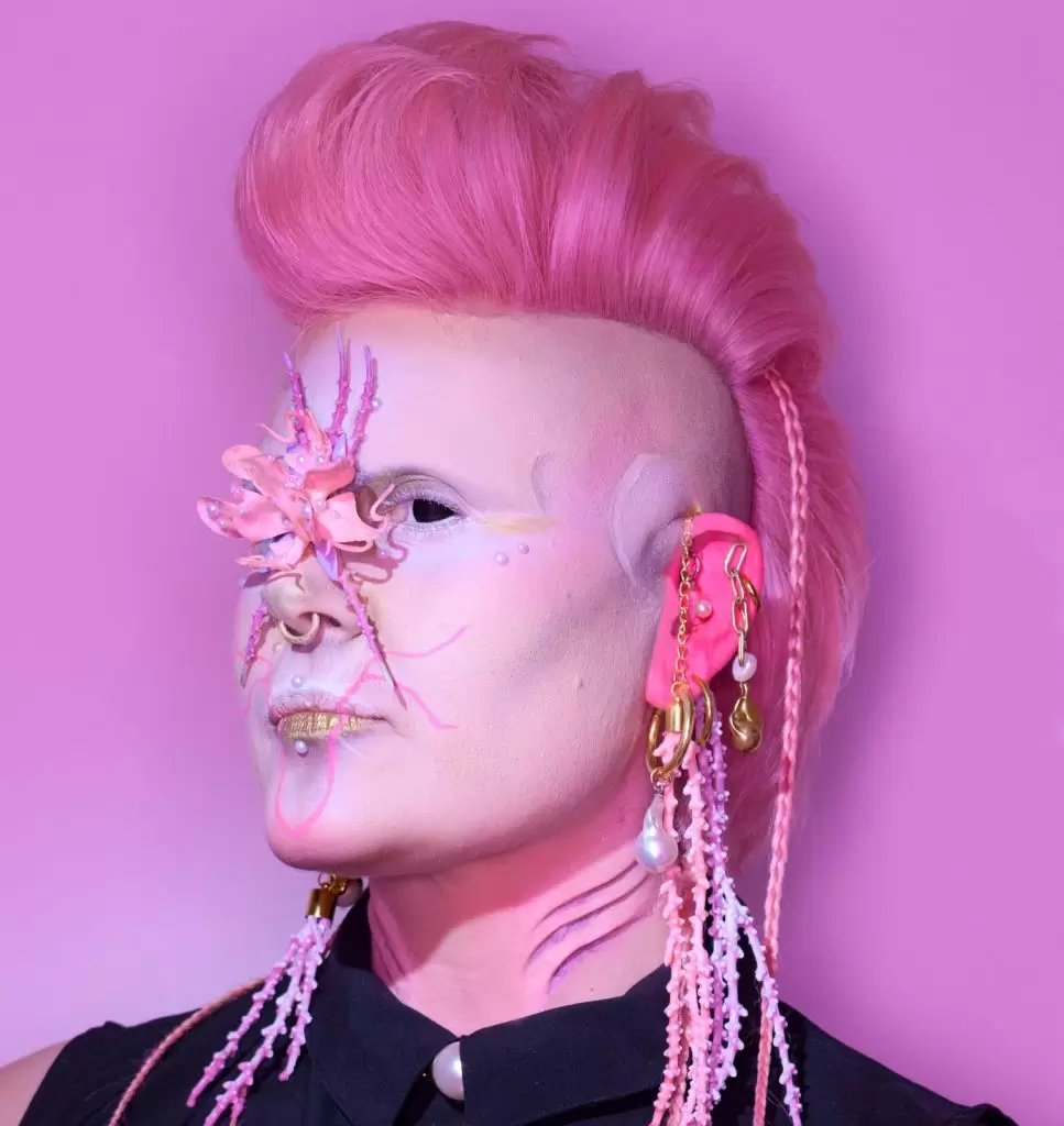 Audax M. Gawler, artiste multig&ecirc;nero, fundadore do movimento Symbiopunk