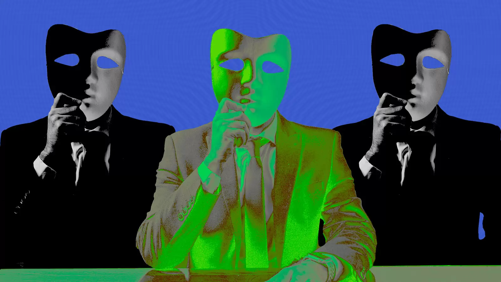 três homens com máscaras sobre o rosto