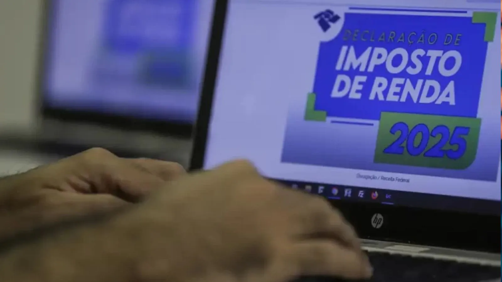 Tela do Imposto de Renda aberta em PC