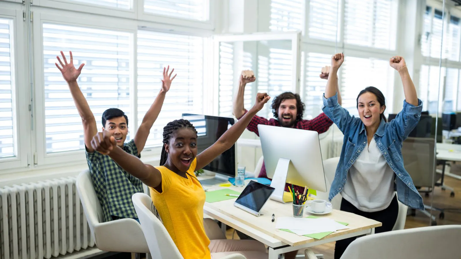 Funcionários felizes