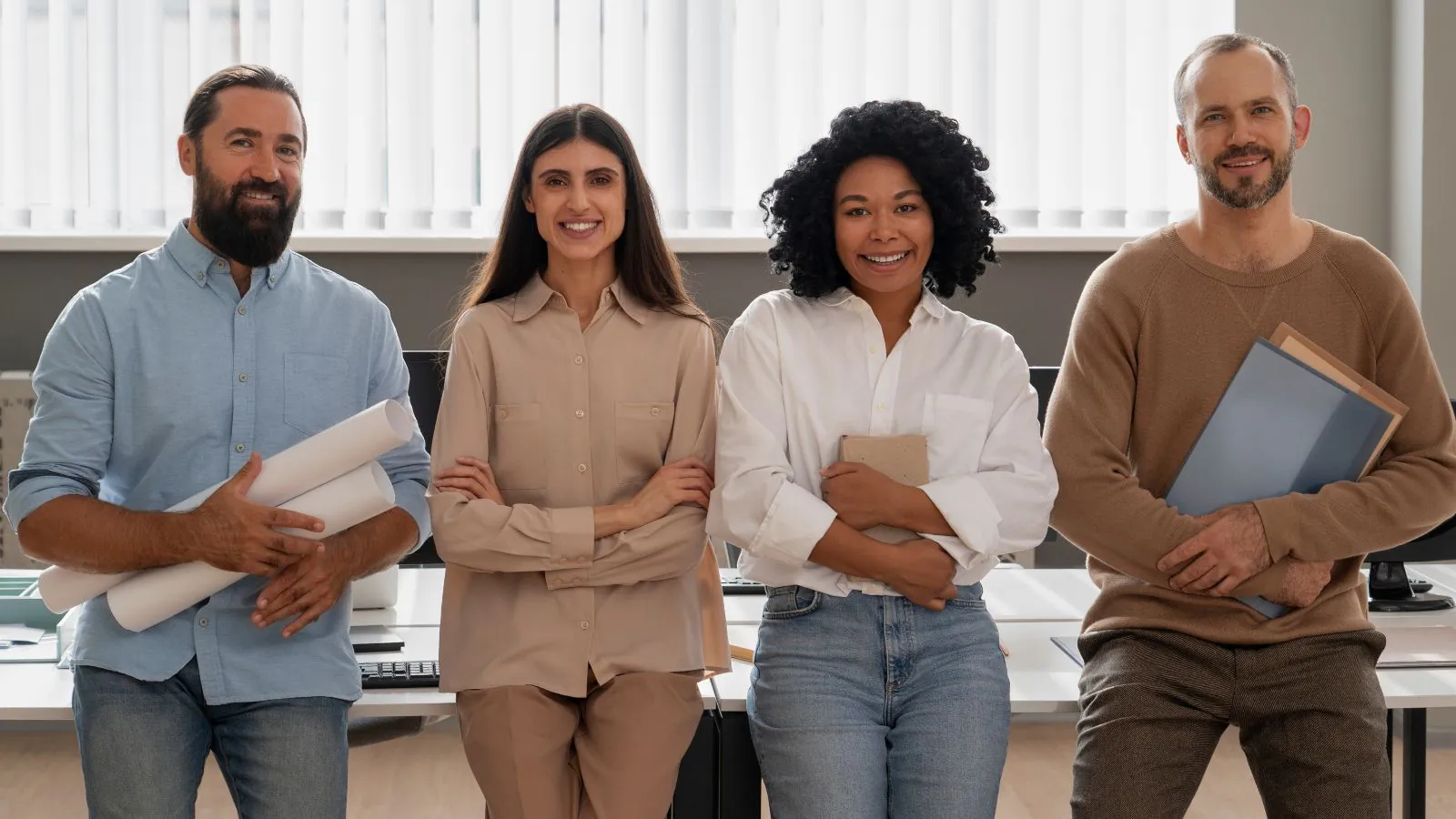 Trabalhadores em empresa