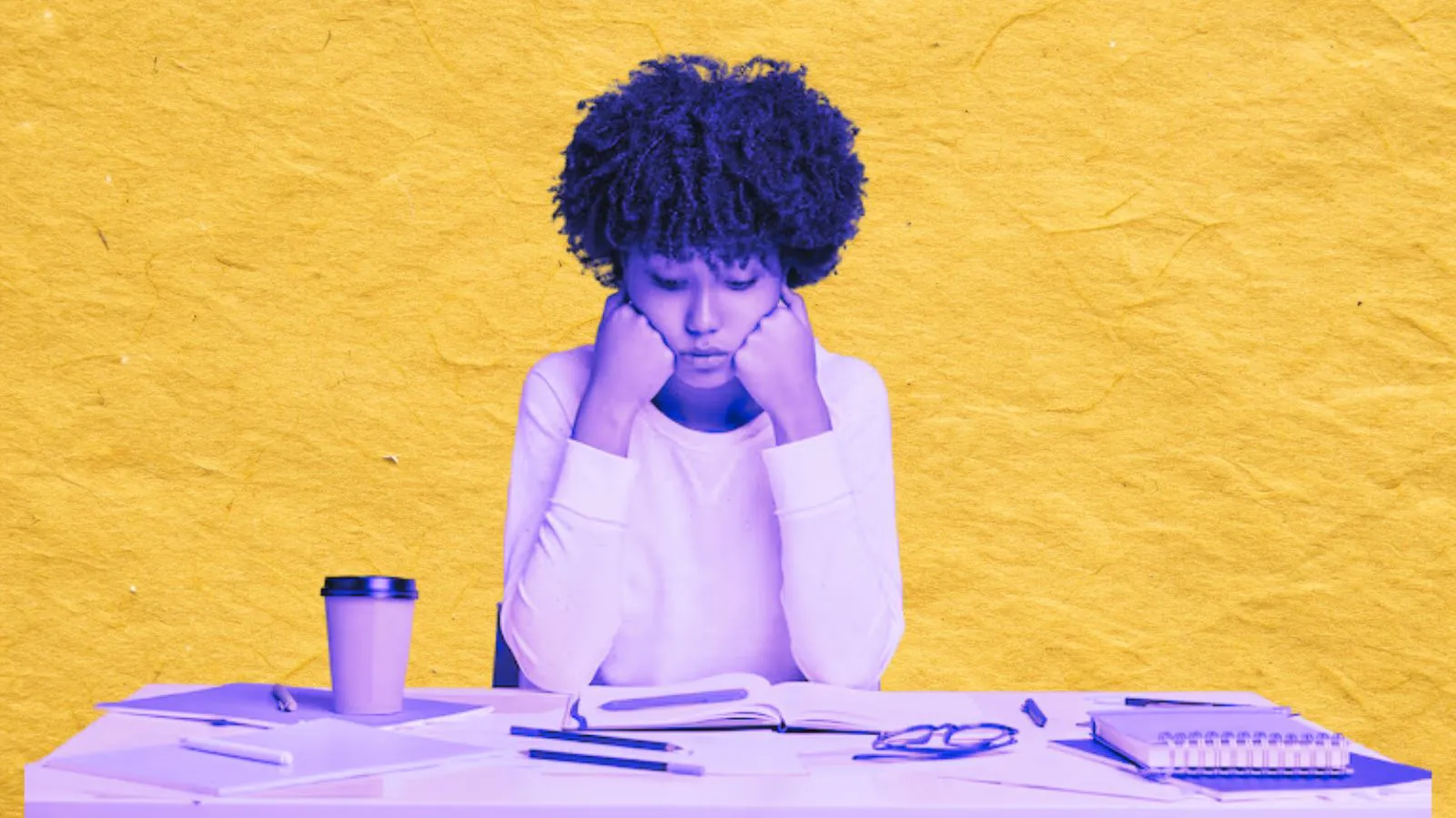 Estudante triste porque queria ir para o carnaval