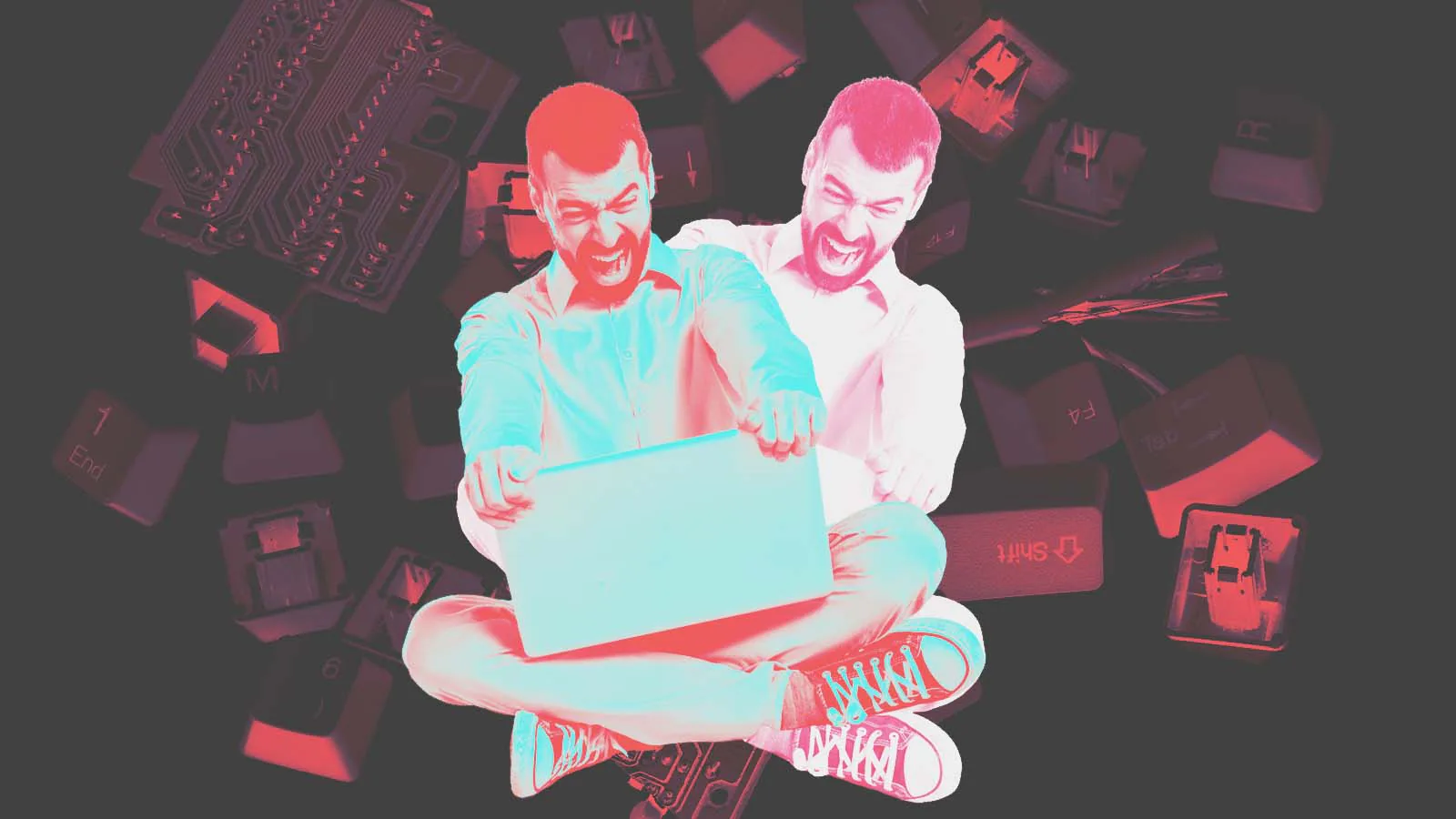 homem com raiva grita com o computador