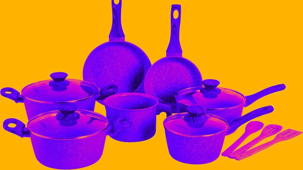 Panelas por indu&ccedil;&atilde;o