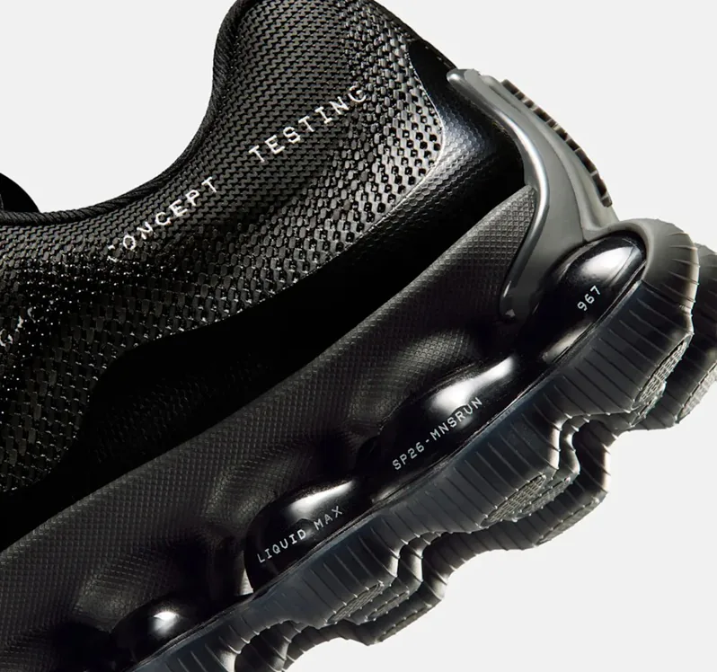 tênis da Nike assinado pelo designer Hiroshi Fujiwara