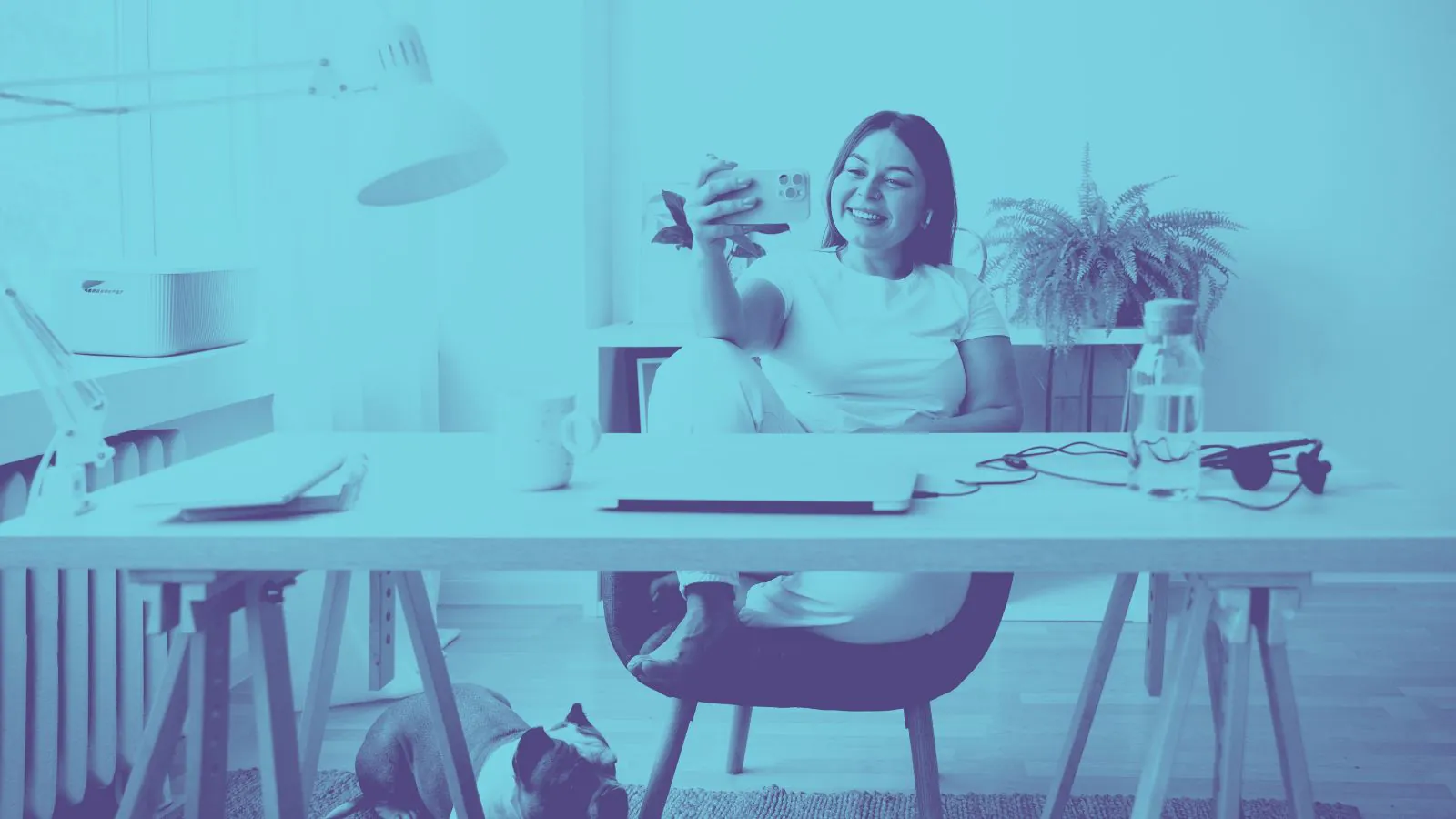 mulher trabalhando Home Office