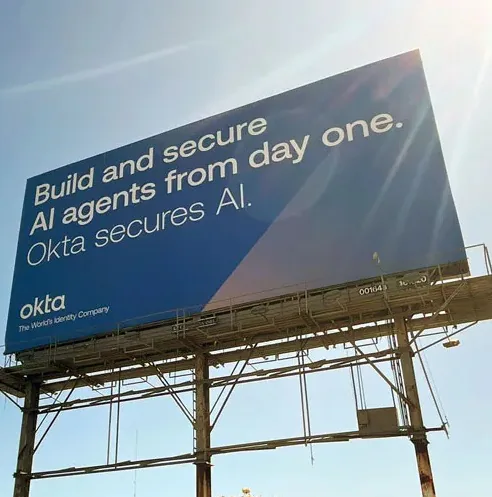 outdoor da empresa de intelig&ecirc;ncia artificial Okta em S&atilde;o Francisco, Calif&oacute;rnia