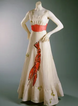 vestido com estampa  de lagosta, da estilista Elsa Schiaparelli