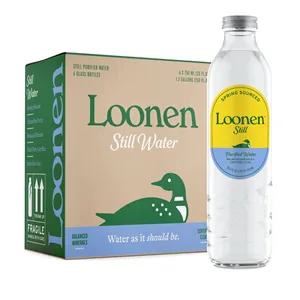 garrafa de água da marca Loonen, livre de microplásticos