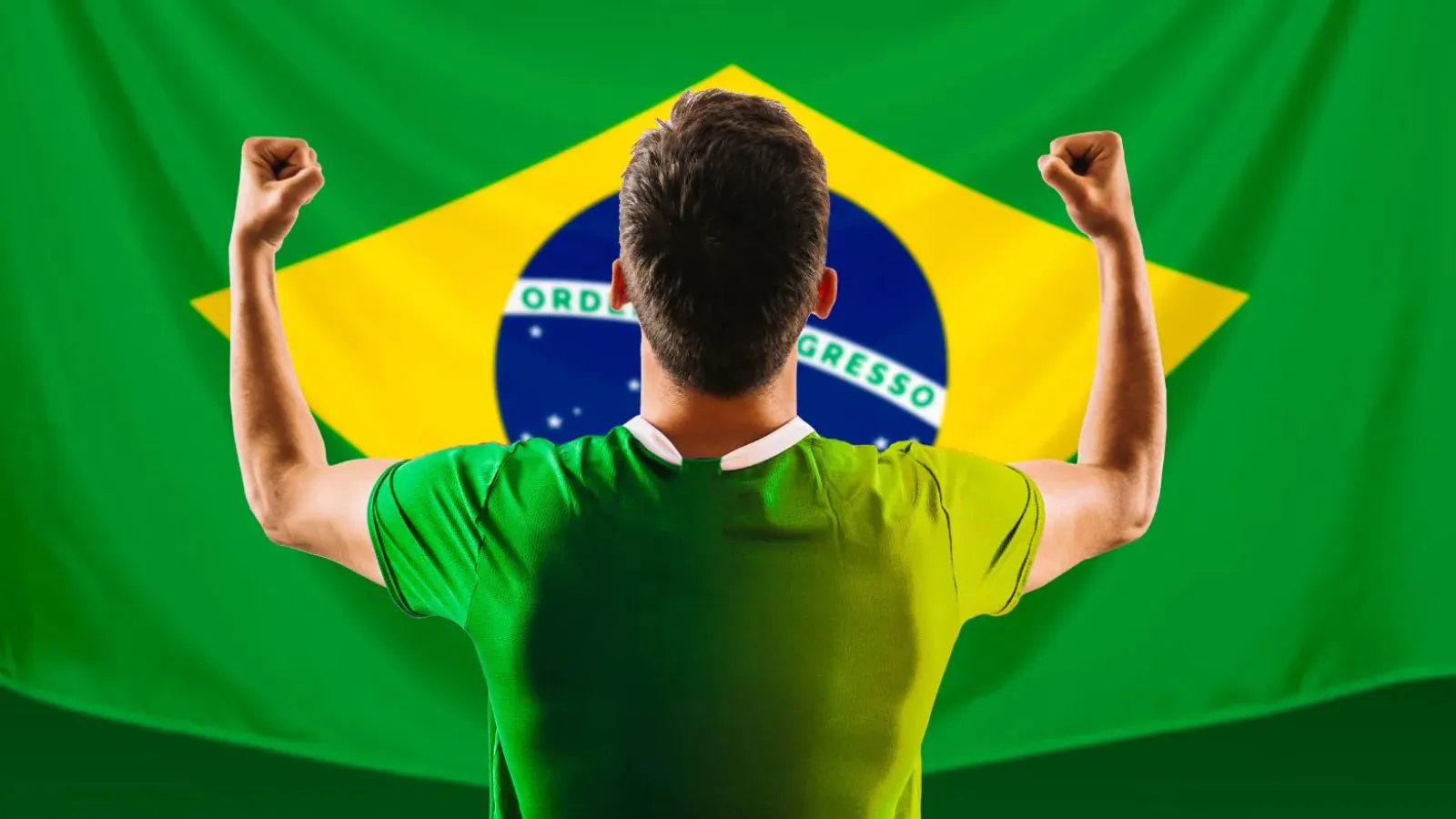 Pessoa torcendo para o Brasil
