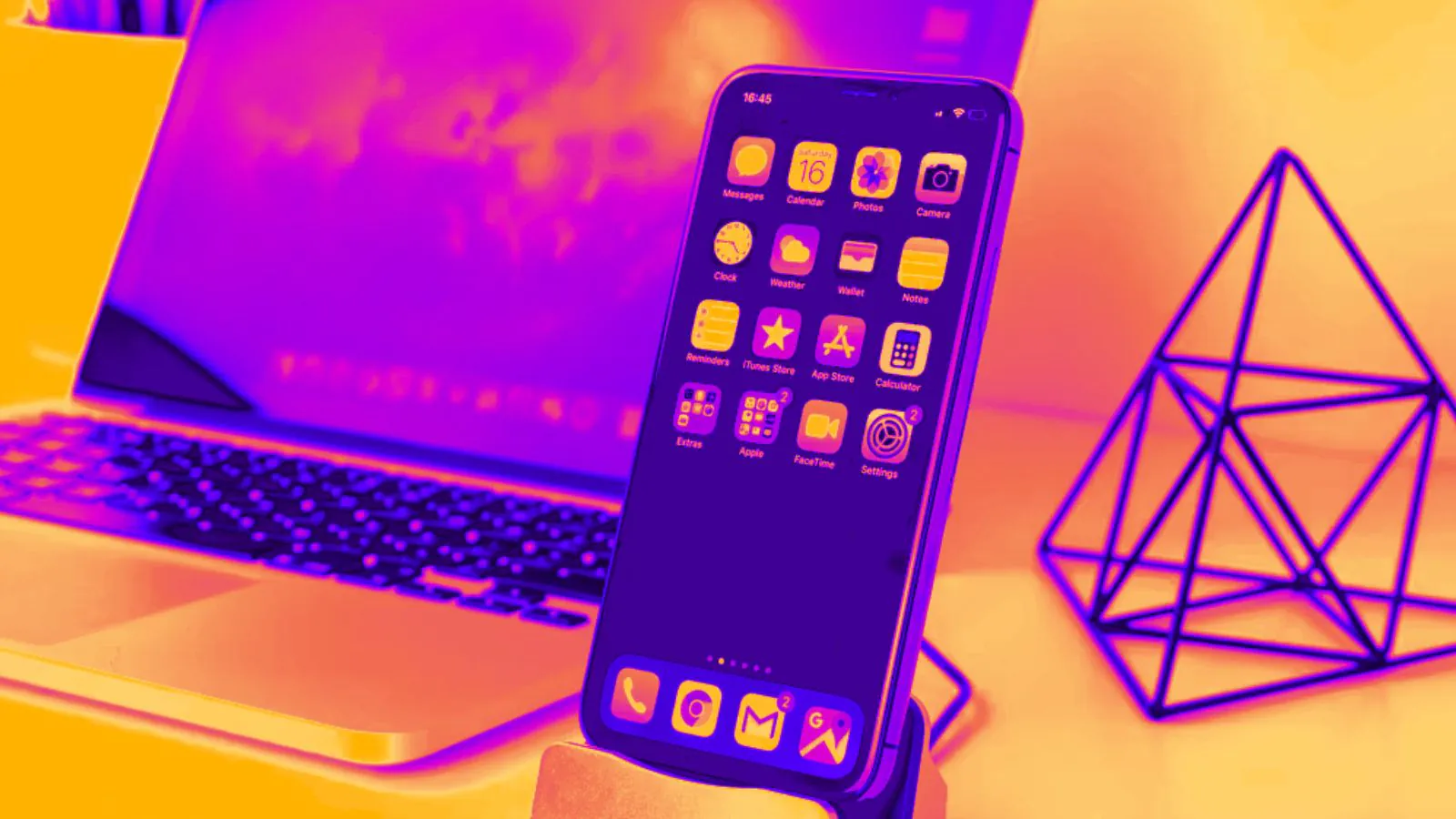 Celular e Notebook