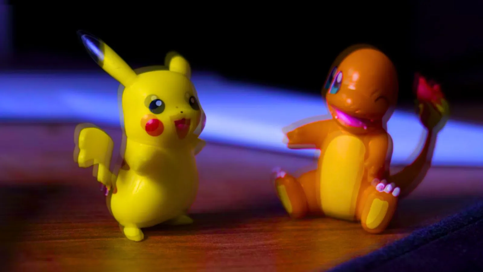 Pikachu e Charmander